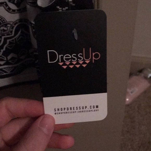 Black patterned crop top - Picture 4 of 4